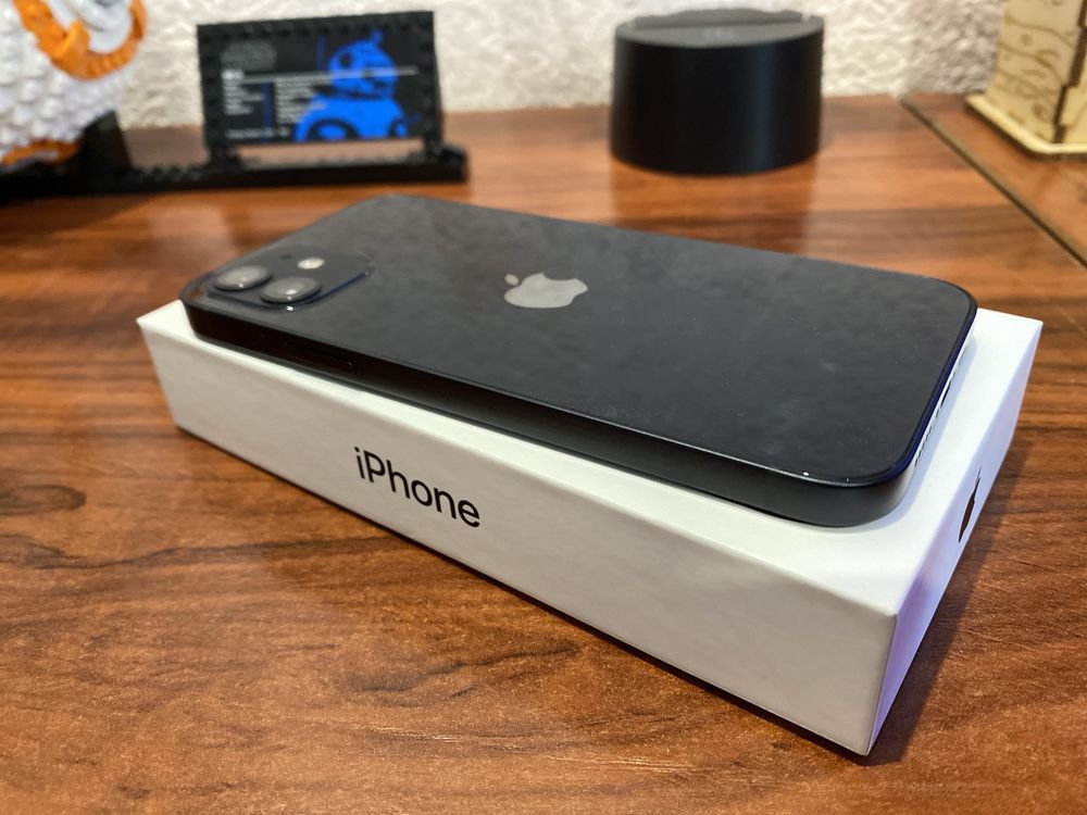 Продам Iphone 12 Black 64Gb