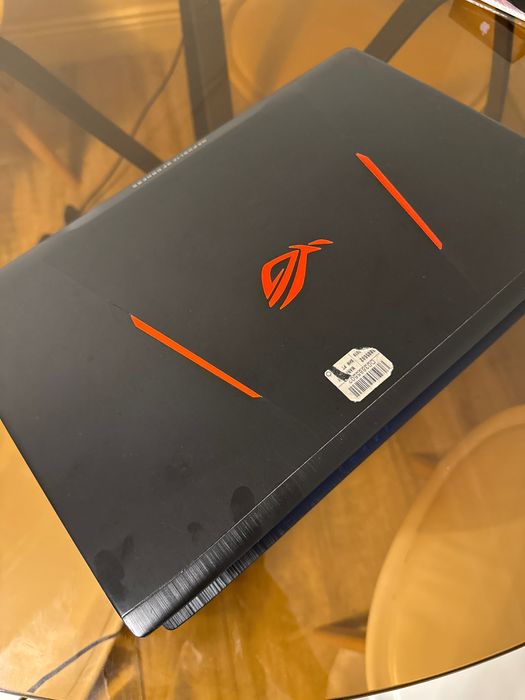 Laptop ASUS ROG GL553VD • i7-7700HQ • 32GB RAM • GTX 1050 4GB • SSD