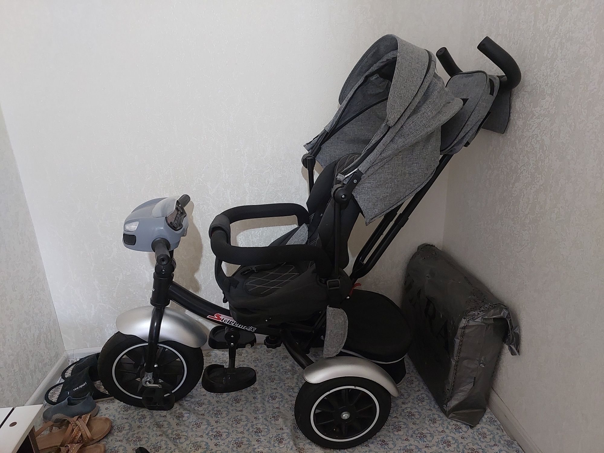 Baby Tricycle Installation