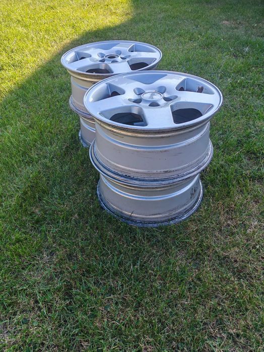 Jante aliaj R15, 5 prezoane, originale VW Golf 4 / Bora
