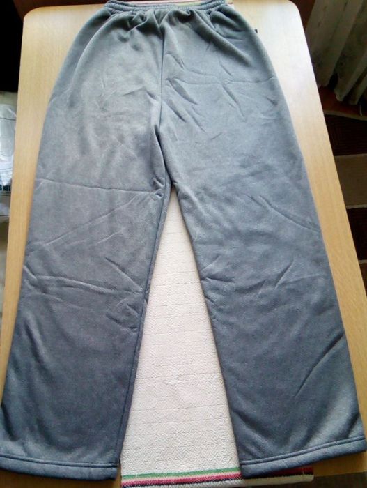 Pantalon sport groasă