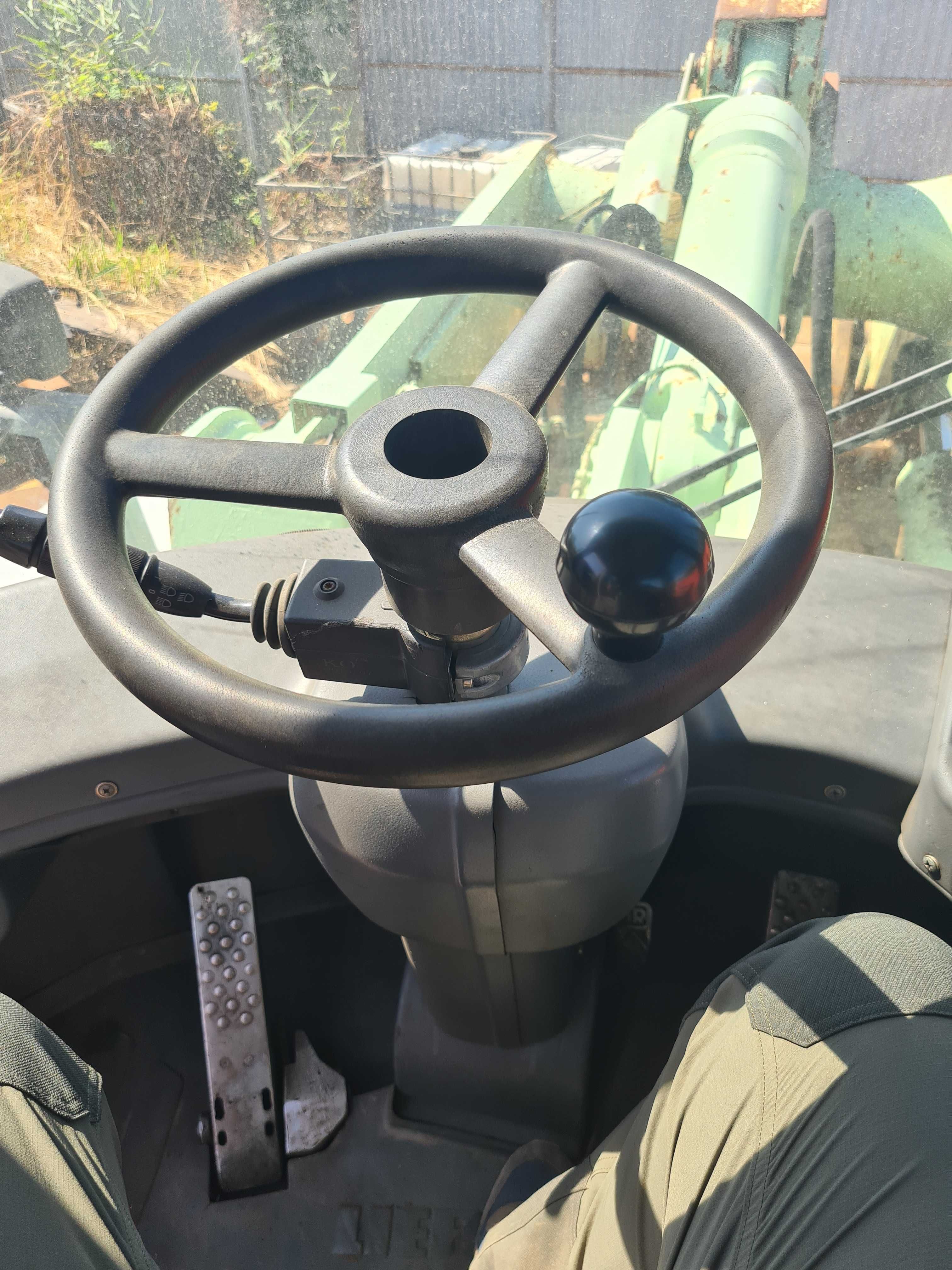 Incărcator Frontal Liebherr L574
