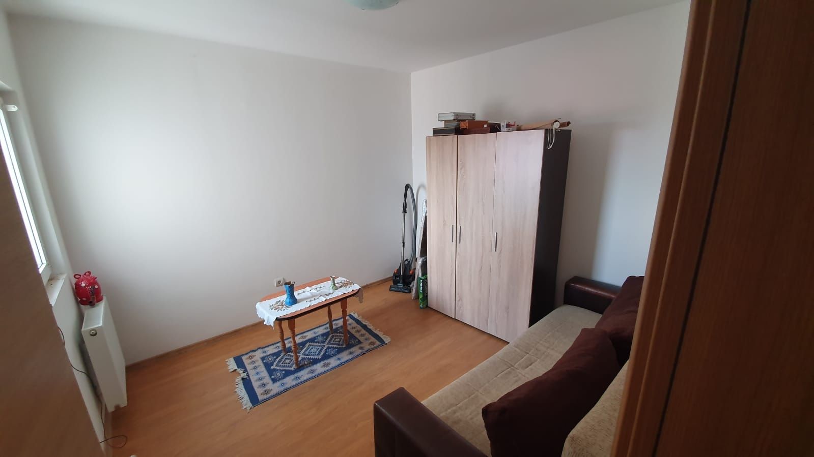 Apartament 3 camere bloc nou, boxa și parcare