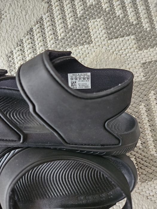 Sandale Adidas nr 31