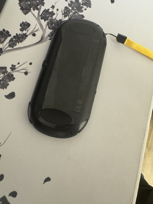 Ps Vita 1000 OLED модната 256gb