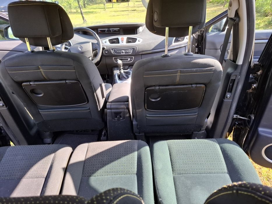 Renault Scenic an fabricație 2010