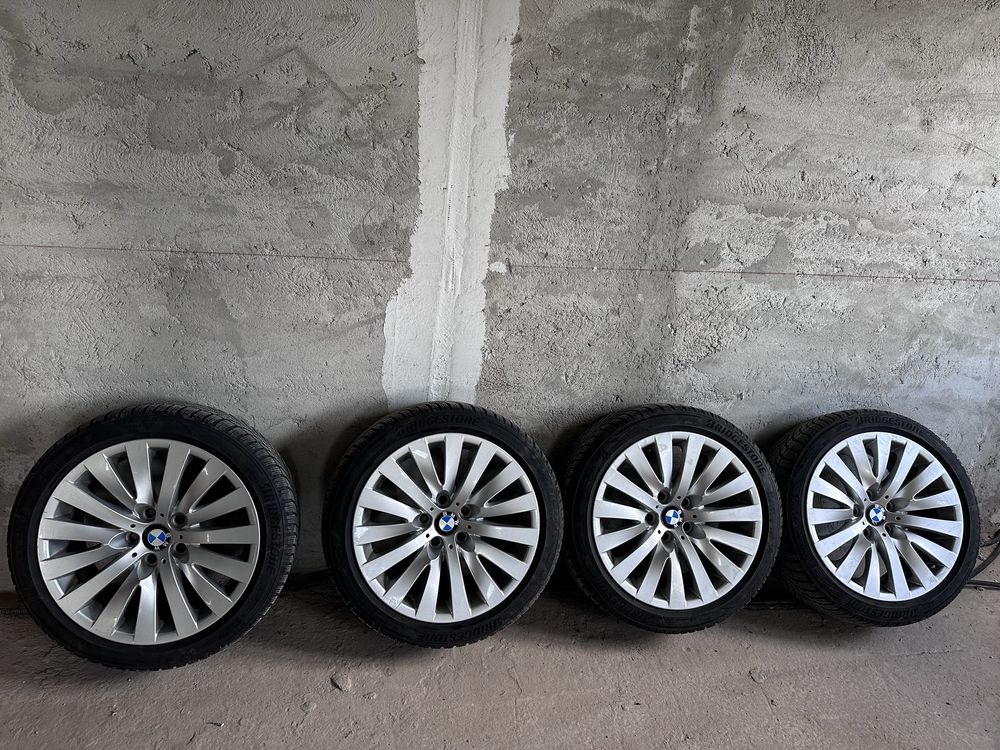 Vând jante BMW style 254 pe 18’ dotate cu anvelope de iarnă