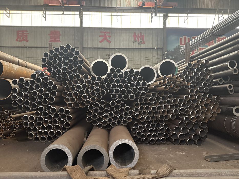 Продам трубы бесшовные 159х8, 114х12, 89х8 и др., сталь 20, 09Г2С