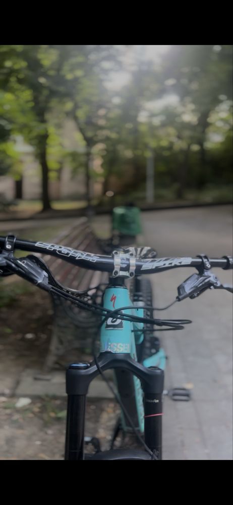 Bicicleta full suspension Santa Cruz bronson 2022