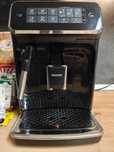 Espressor automat Philips EP3221/40, sistem de spumare a laptelui