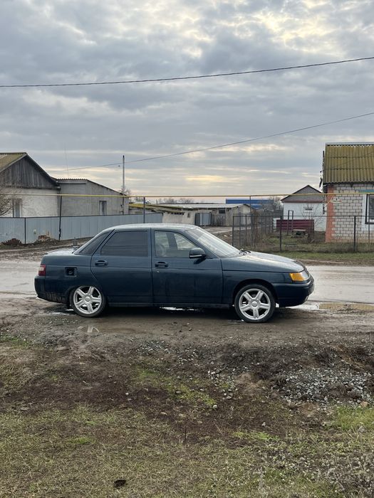 Ваз 2110 продам звонить писать насватсап