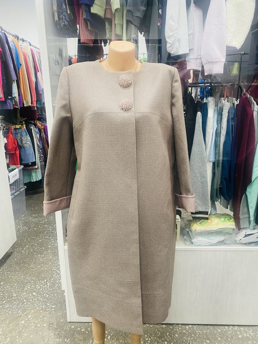 Женское пальто .