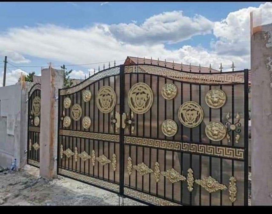 Porți și garduri din fier forjat