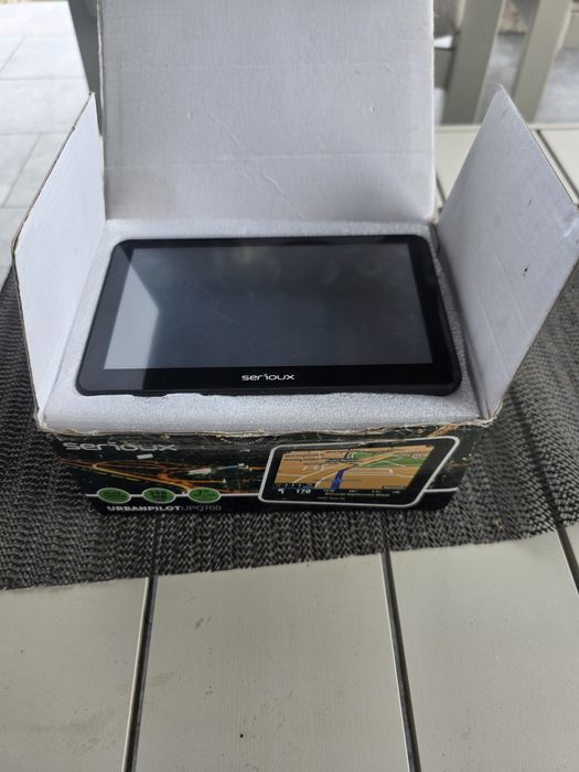Gps Serioux  si PNI de 7 " Igo Primo