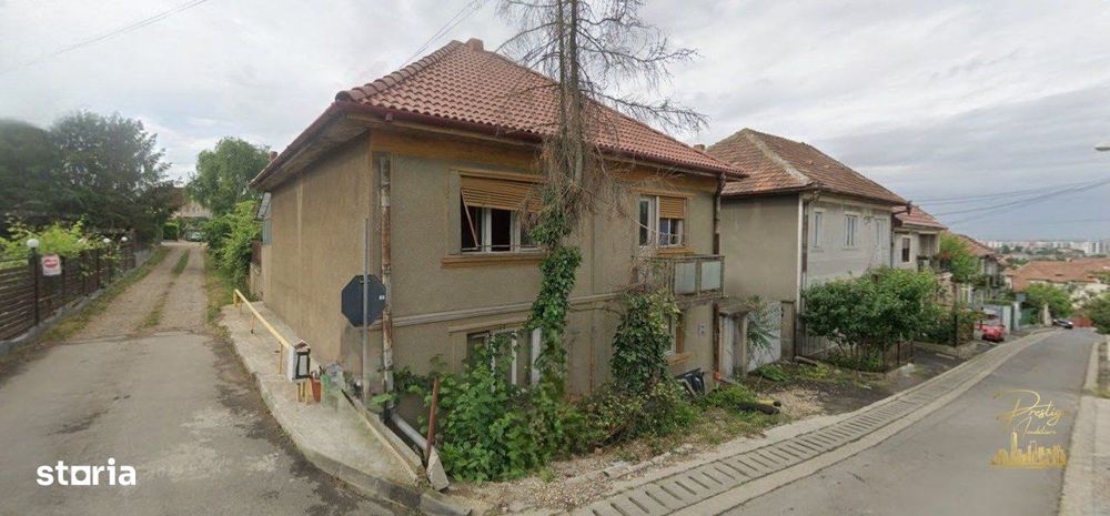 Casa renovabila cu teren generos de 700 mp in zona Garii – Oradea