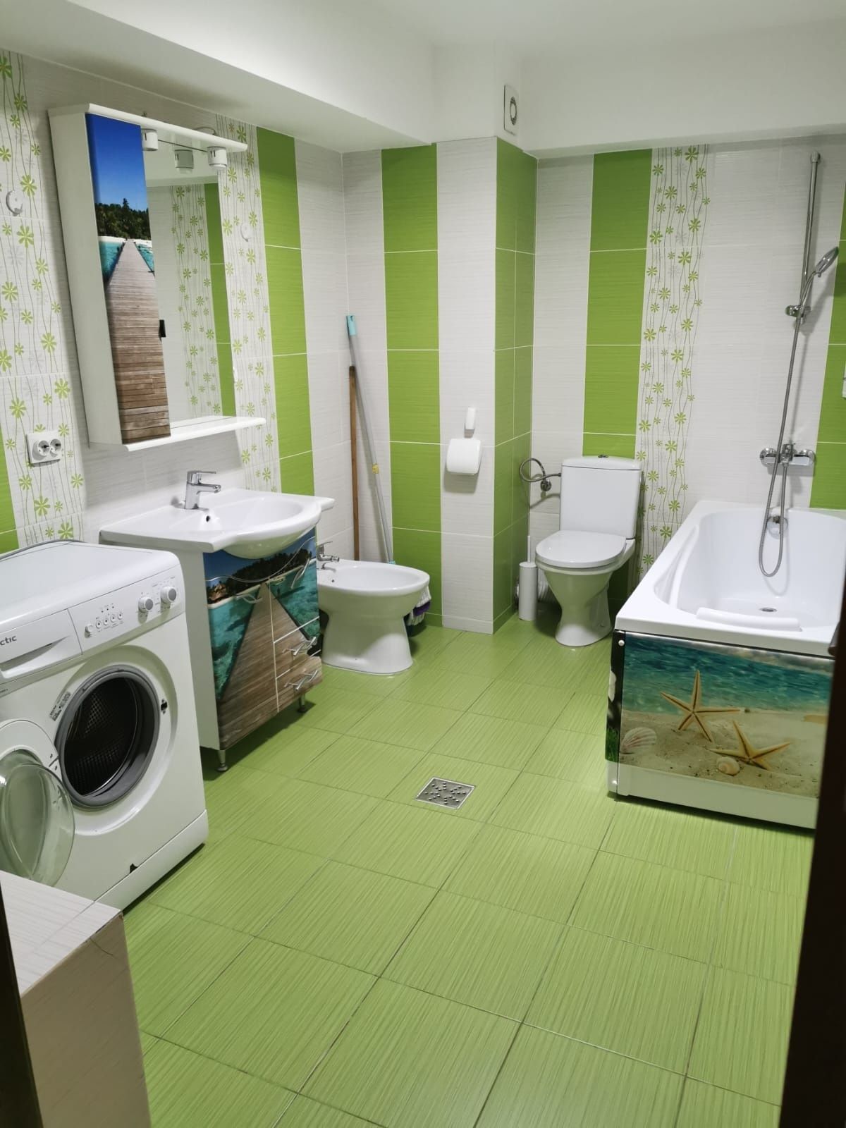 Apartament 3 camere cu parcare inclusa
