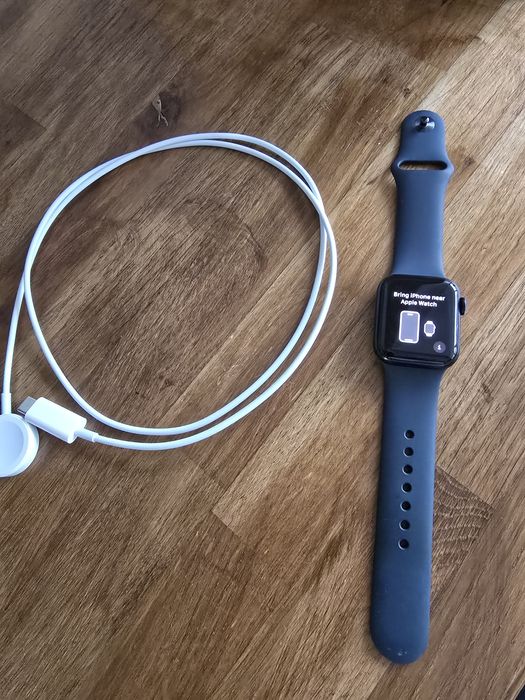 Apple Watch SE (2024), GPS, Carcasa Midnight Aluminium 40mm, Midnight