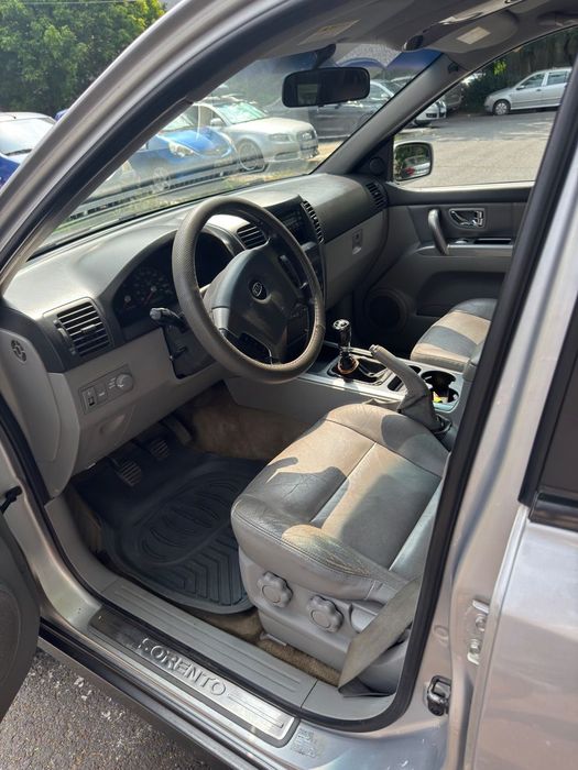Kia Sorento Kia Sorento 2.5 CRDi 4x4 – 2006 – Proprietar