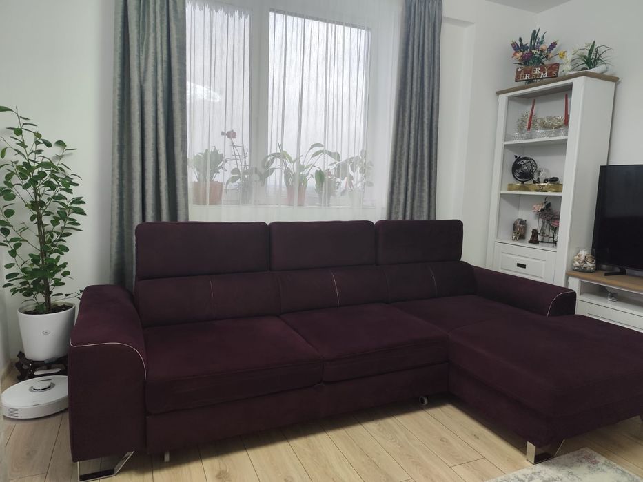 Canapea de sufragerie extensibila , impermeabila 280/170cm