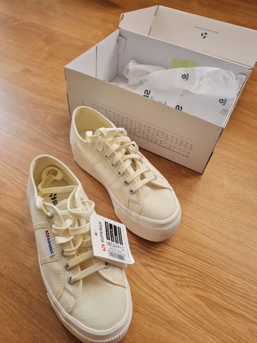 НОВИ Superga дамски кецове