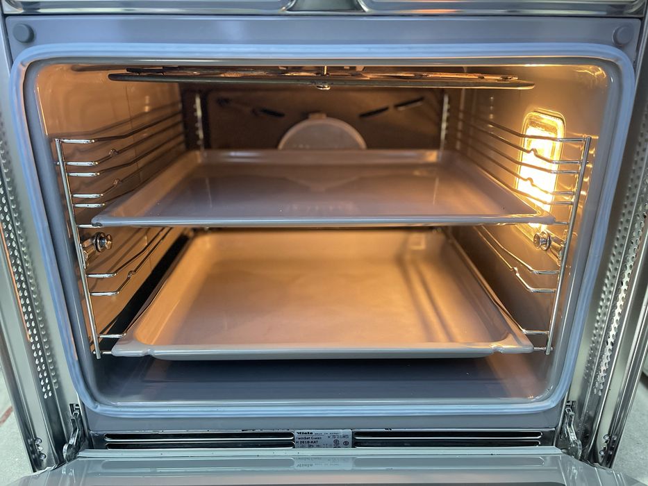 Фурна за вграждане Miele Classic TwinSet Clean H261B-KAT