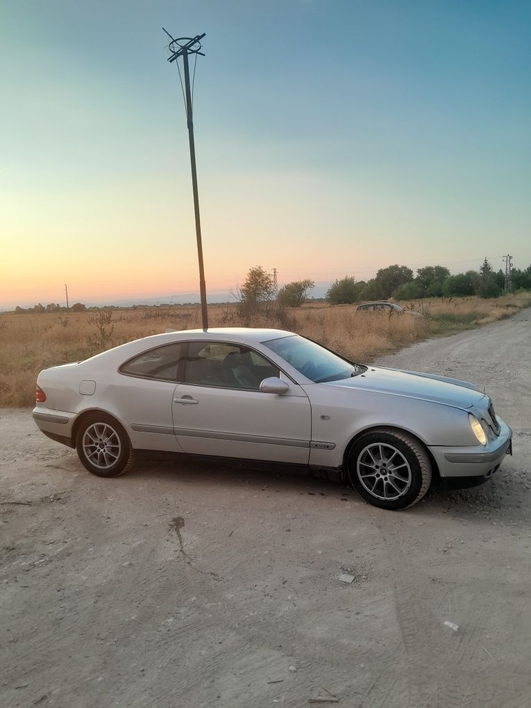НА ЧАСТИ Мерцедес CLK W208 2.0 газ/бензин
