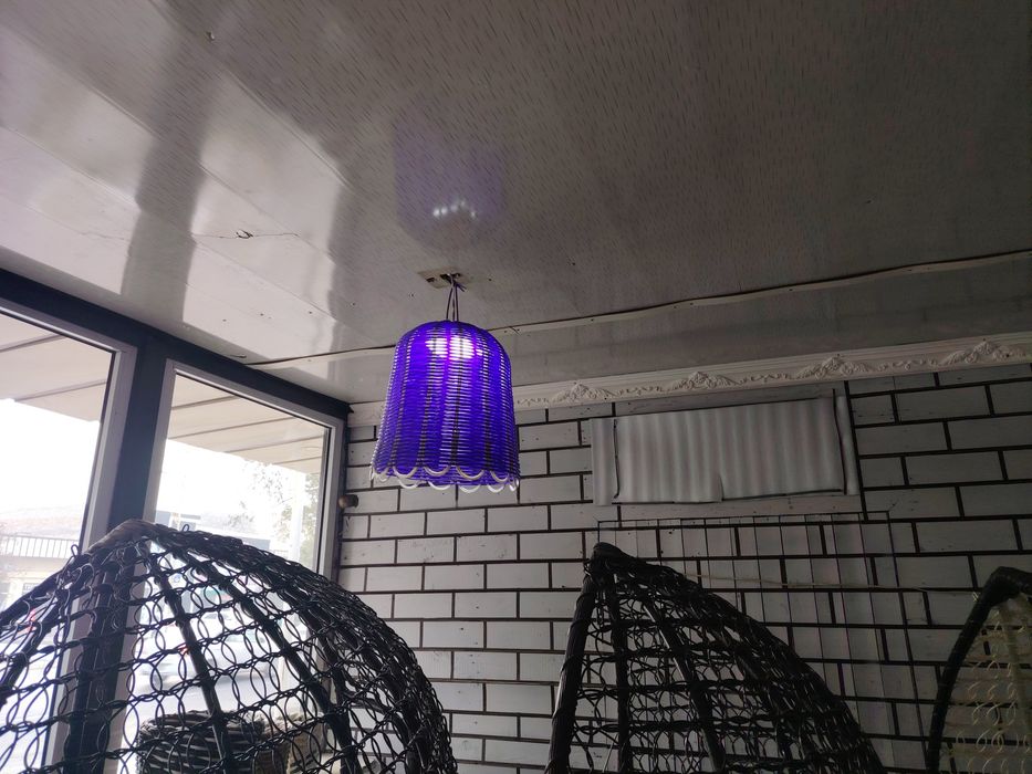 Люстра и торшер и