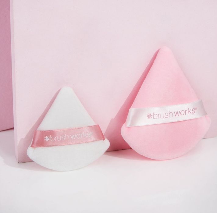 Гъби за грим, пудра Brushworks Limited Edition Triangular Powder Puff
