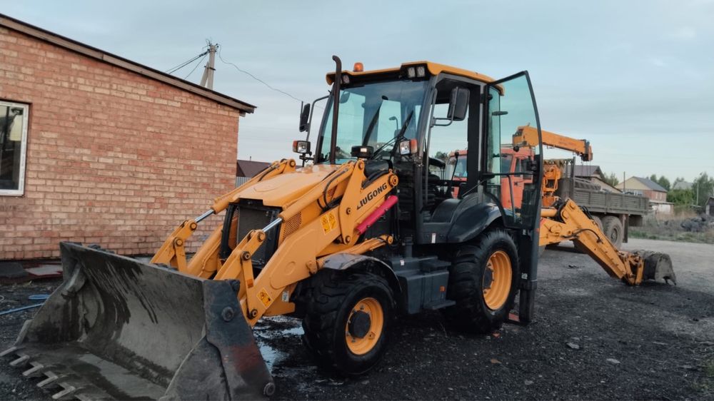 Услуги экскаватора погрузщика