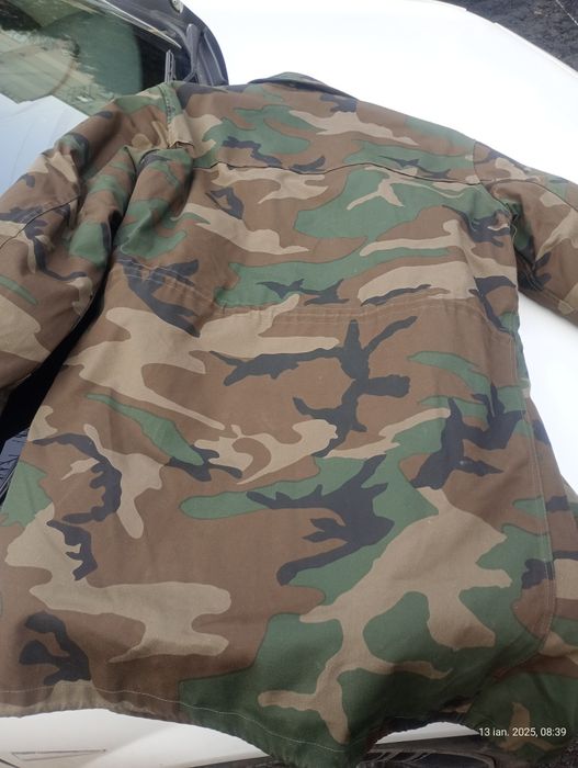 Geacă lungă îmblănită  de vânătoare/pescuit mărimea L