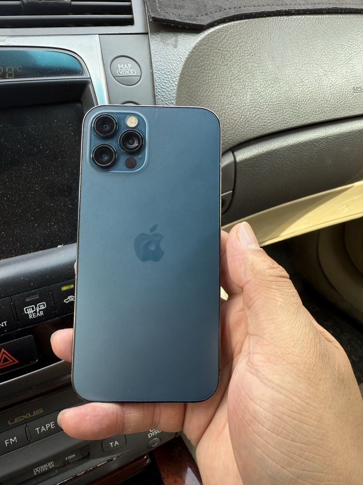 Iphone 12 pro 256 76%