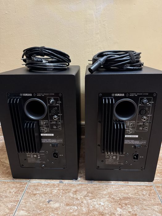 Vand Boxe Monitoare Yamaha HS8