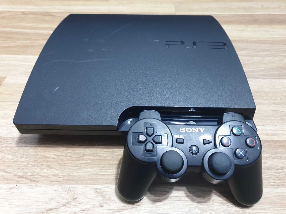 PS3 modat CFW 320 GB + 40 jocuri (GTA V, Red Dead, God of War, NFS)