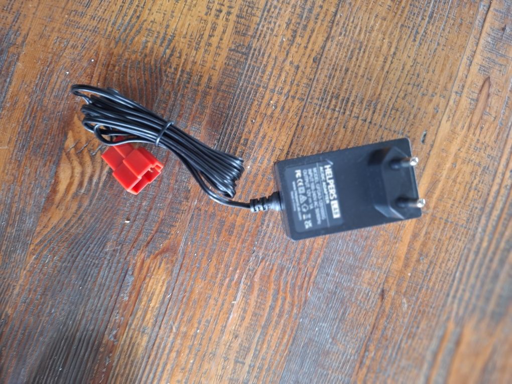 Промо! Зарядно с AC/DC port