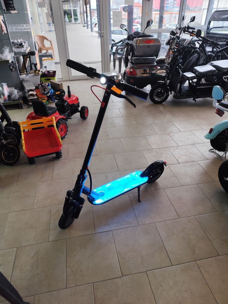 Уникална Електрическа тротинетка m365 Светещ борд Окачване  350w 7.8Ah