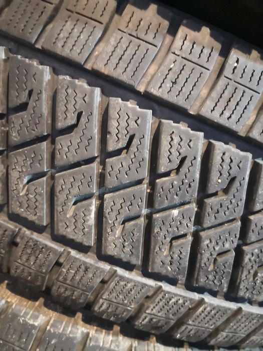 215 75 16 C 16 цола гуми за бус лекотоварни гуми за бус lassa