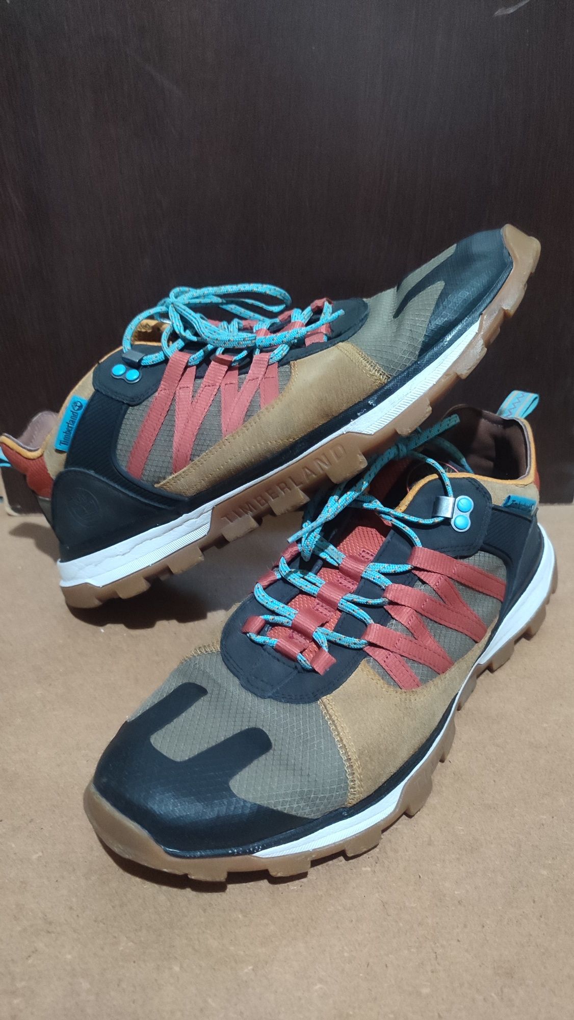 Продаются кросовки TIMBERLAND