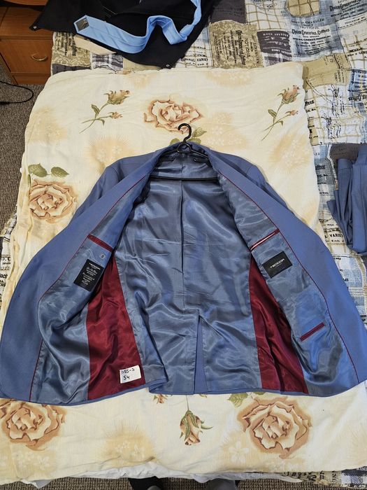 Костюм За Бал Teodor