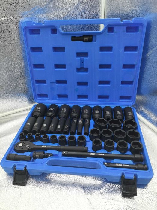 Set chei tubulare Hitman, ranforsate,43 piese, scurte si lungi–439 lei