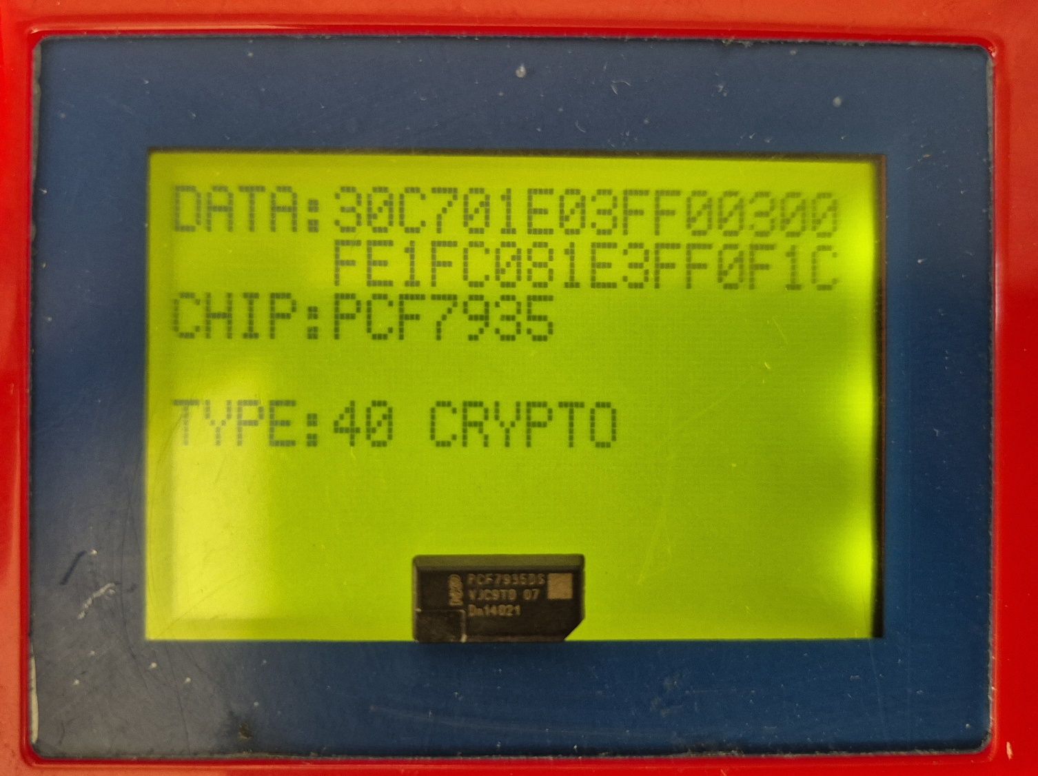 Транспондер чип id40 NXP оригинал pcf7935 за Opel