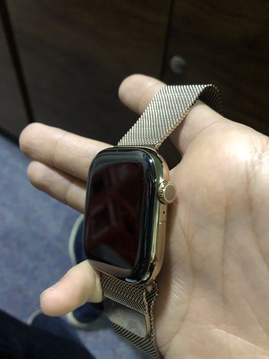 Iwatch 10 46mm milanse loop gold