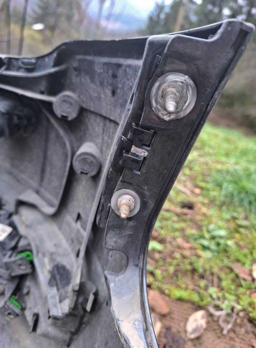 Предна броня Audi A4 B7 стандартна