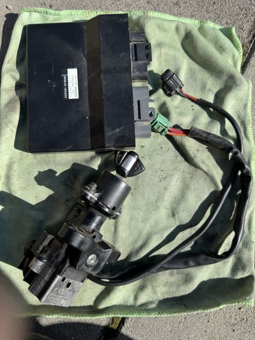 Компютър за Suzuki GSXR 600 K7