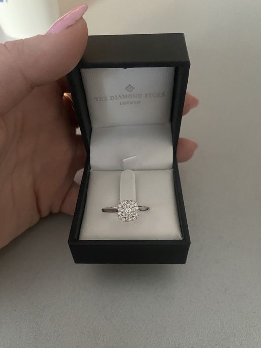 Inel de logodna The Diamond Store London