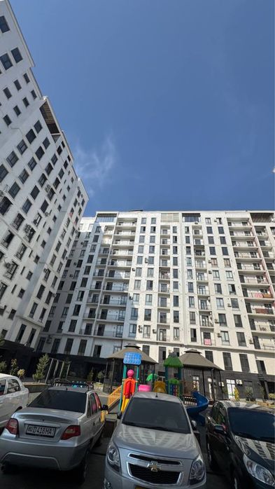 Uy sotiladi srochnaa