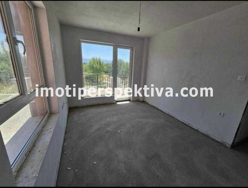 Продава се Тристаен апартамент в Пловдив, Коматевски възел - 102 кв.м за 1147 €/кв.м - Снимка #4