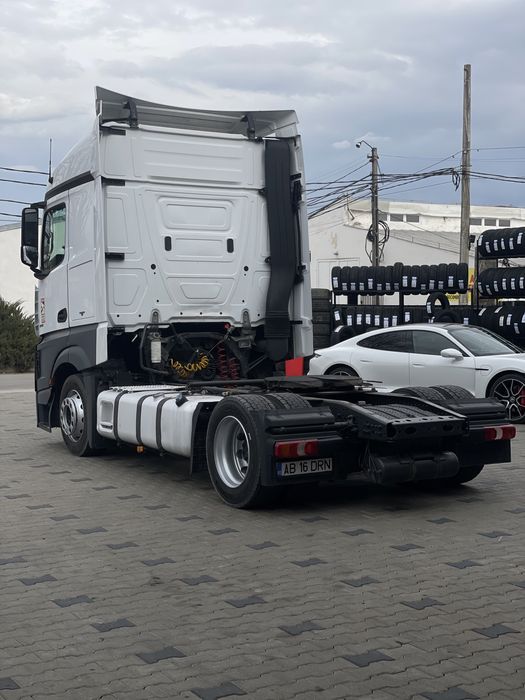 Mercedes actros 2016 mega 420