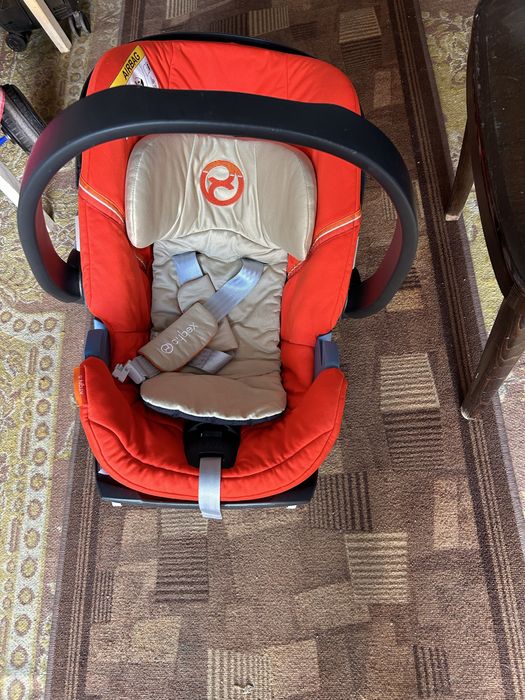 Scaun auto copii Cybex 0-13 kg nefolosit stare impecabila
