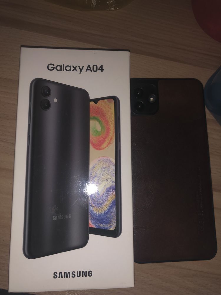 продам samsung A04