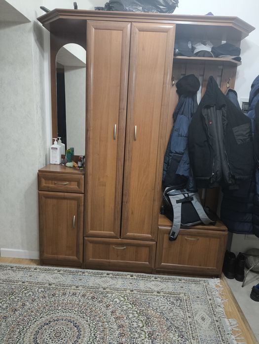 Продам прихожую в хорошем состоянии